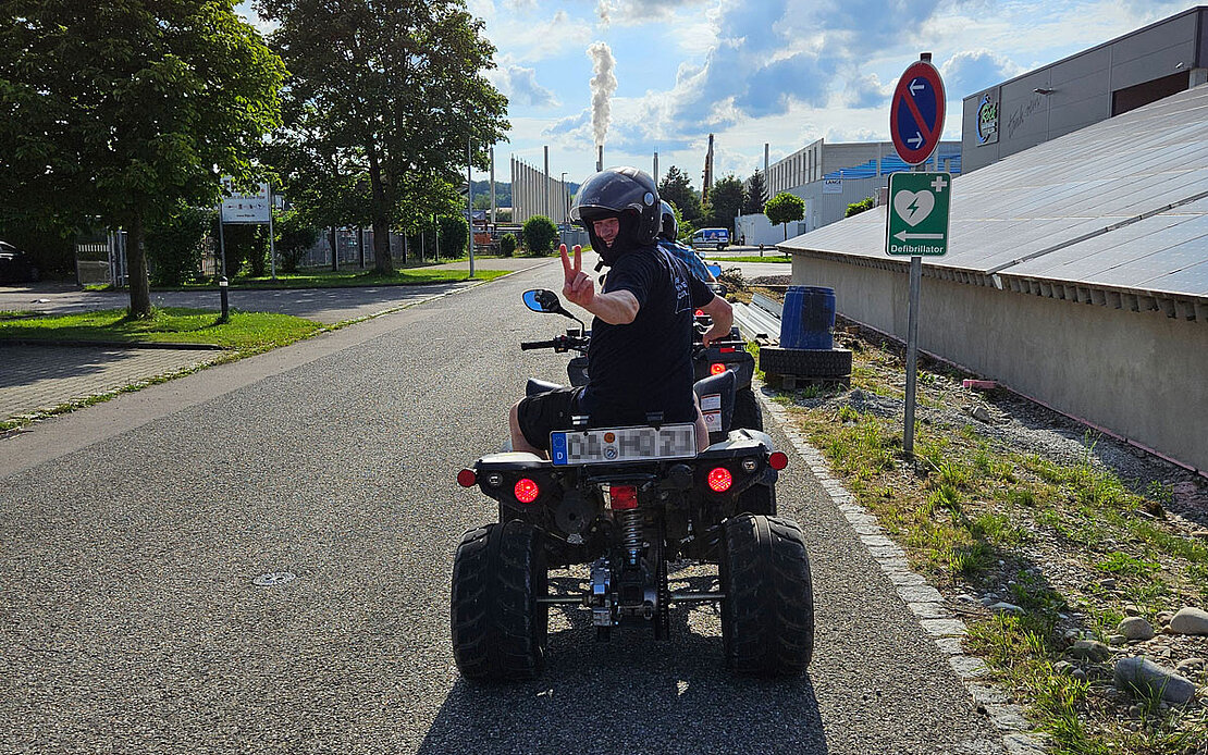 Natursteinschulung Altusried - Quad Tour Los geht's